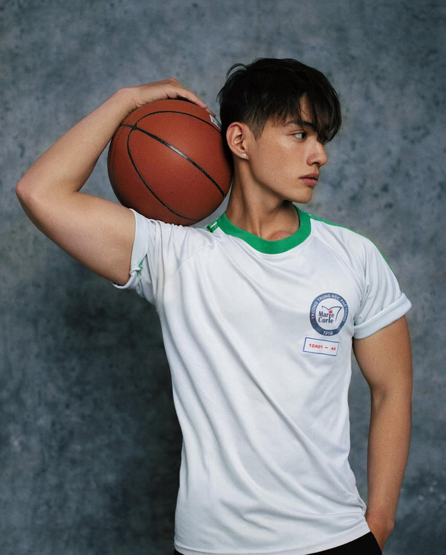 Photo by Duc Vuong 👑 on April 27, 2023. (3)