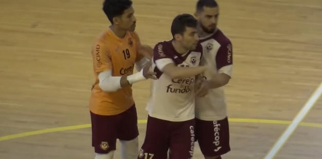 FUTSAL: FUNDÃO VENCE BENFICA E IGUALA ELIMINATÓRIA