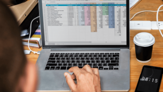 Excel Export/Import with Laravel Excel Export/Import with Laravel