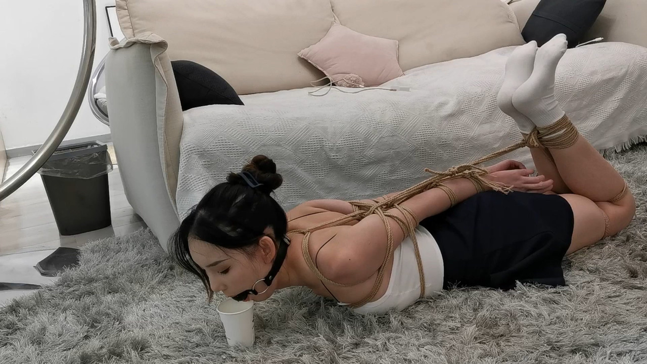 奥特曼 定拍美女果果直臂驷马.mp4_20201015_085636.539