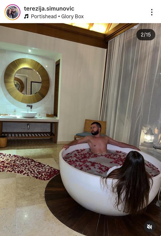 Screenshot 20260103 225308 Instagram