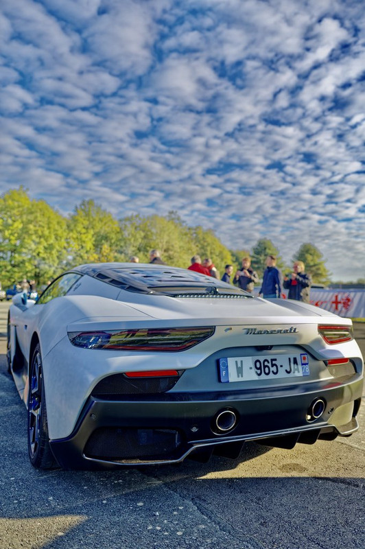 AEE9F0EE-4DC4-4ACA-90CF-0F4EC309365F_1_201_a