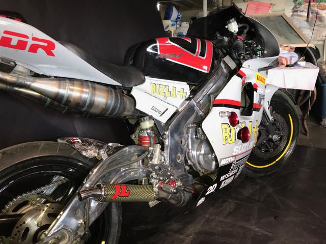 00EBCEA2-D822-4FA1-9654-C911D575FA59