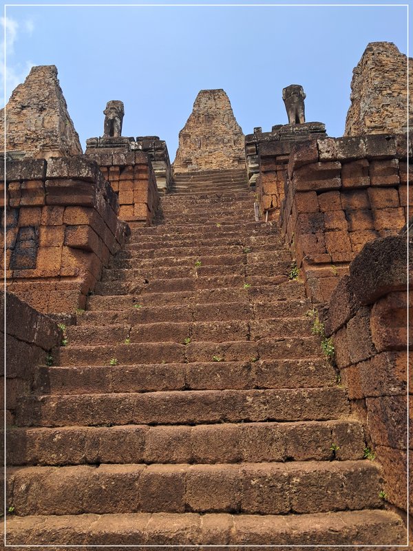 Amanecer en Angkor más circuito largo. - De la bahía de Halong a los templos de Angkor (23)
