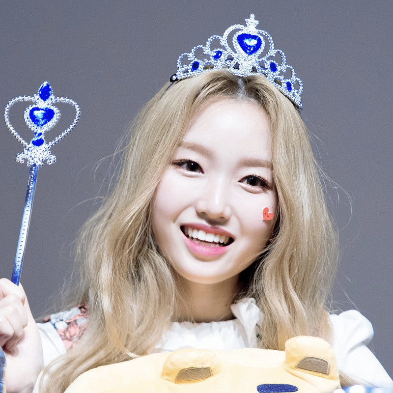 BD5BD35F-99CC-4154-BF61-32BAAF787FB3