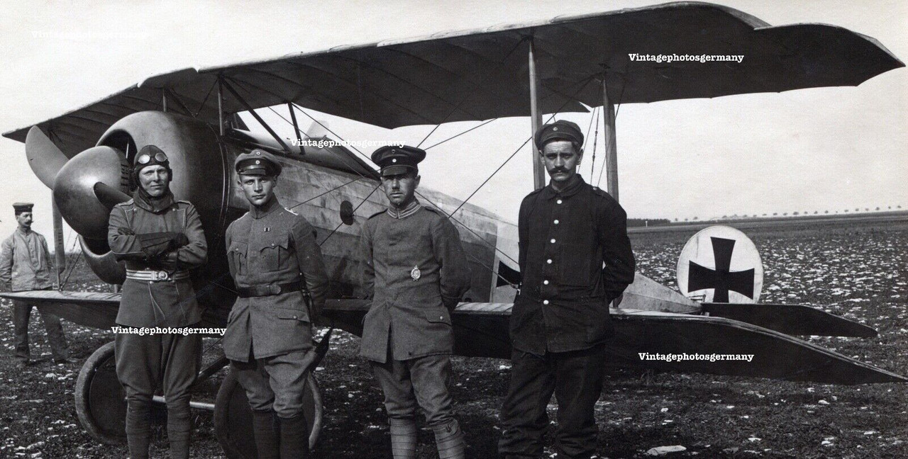 D200 Foto WK1 Fliegerei deutsches Flugzeug Doppeldecker JASTA Jäger Piloten (1)