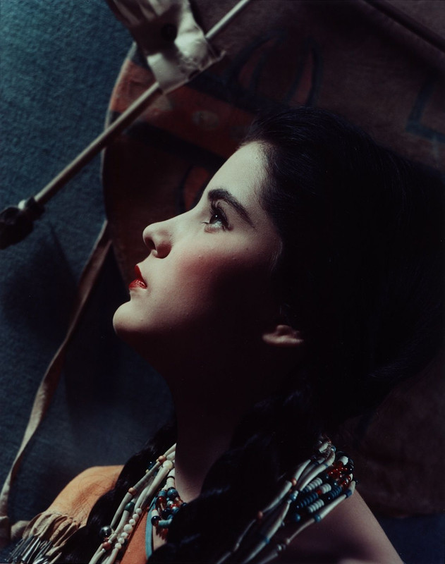 debra_paget_200