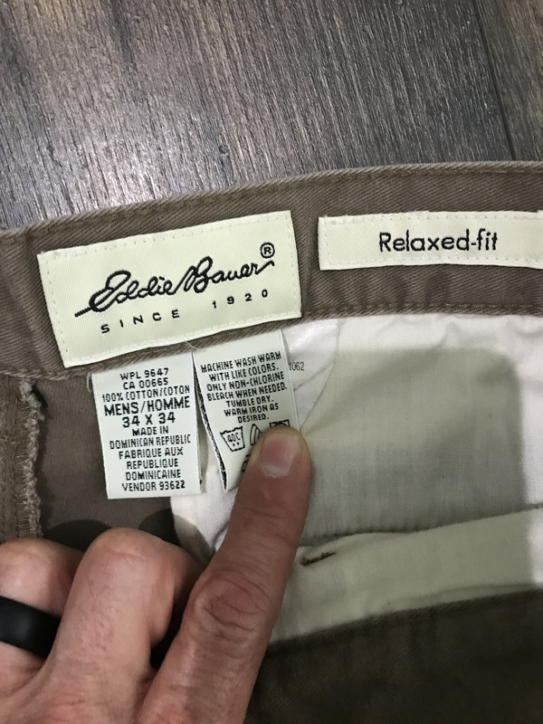 DDBE1982-B33C-4C9E-97A6-76067C74C6EB