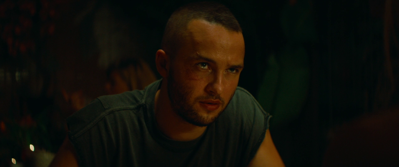 vlcsnap-2023-08-04-18h37m08s971