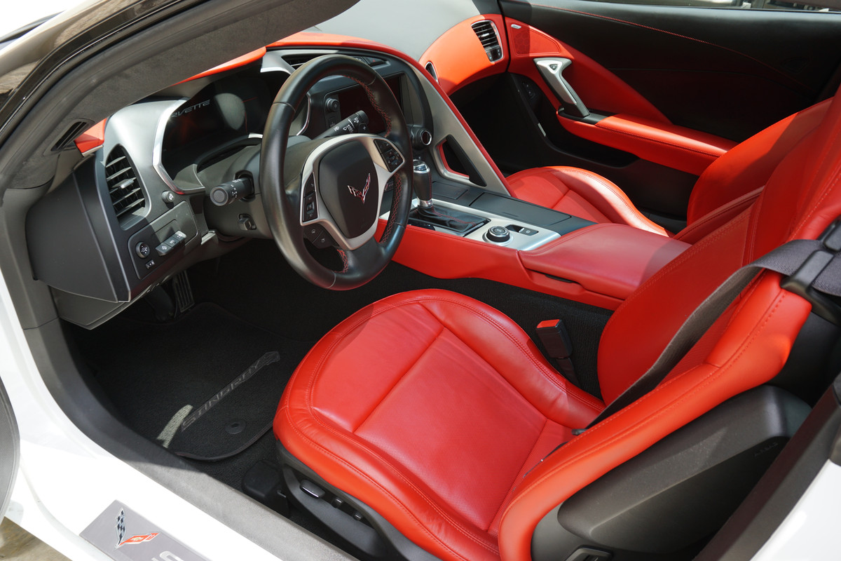 FS (For Sale) 2015 Corvette 3LT auto, White w/ red interior in TX