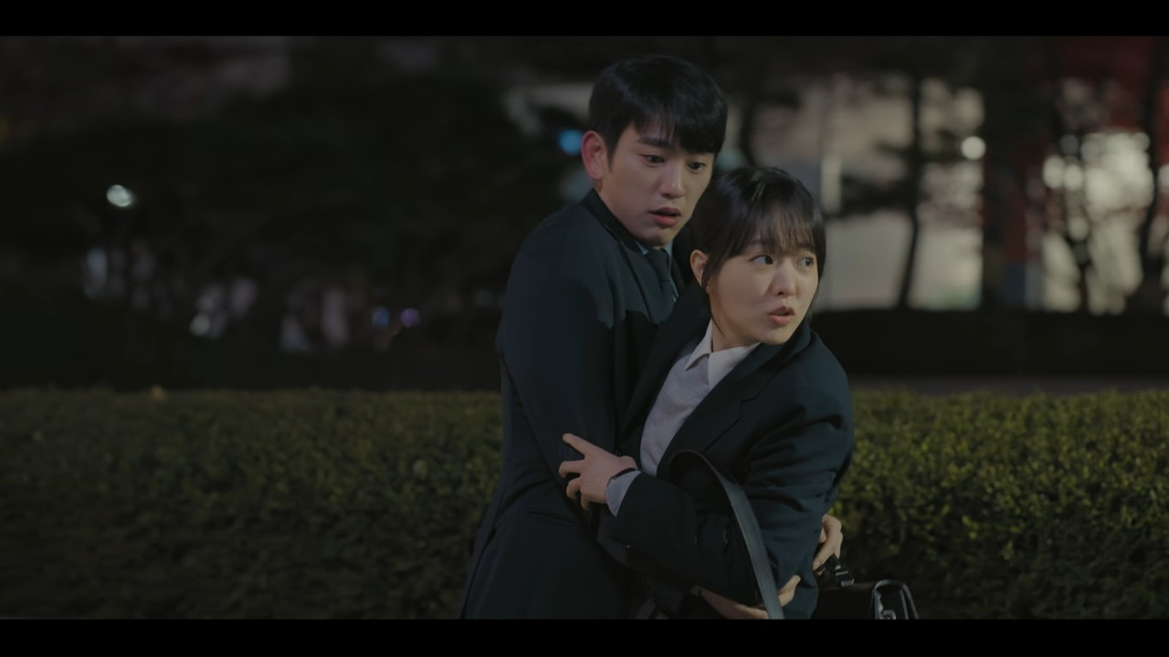 VS--Netflix-OurUnwrittenSeoulE3KnockKnockPleaseOpenYourHeart-28’53”