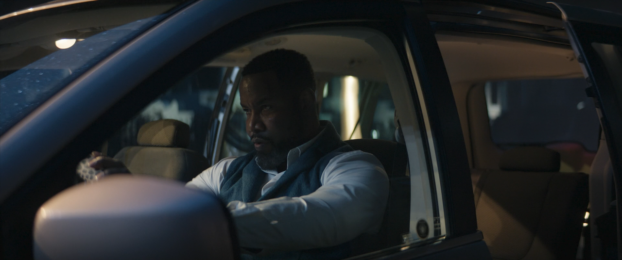 Hostile Takeover 2025 BDRip 1080p sele Zen mkv snapshot 00 35 53 793