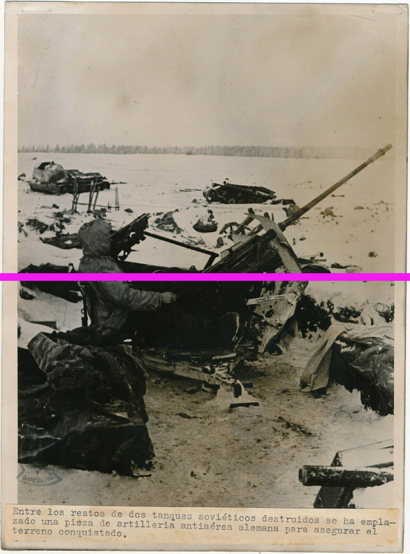 Zerstörte russische Panzer - Ukraine Russland - Wehrmacht - Foto 2. Weltkrieg