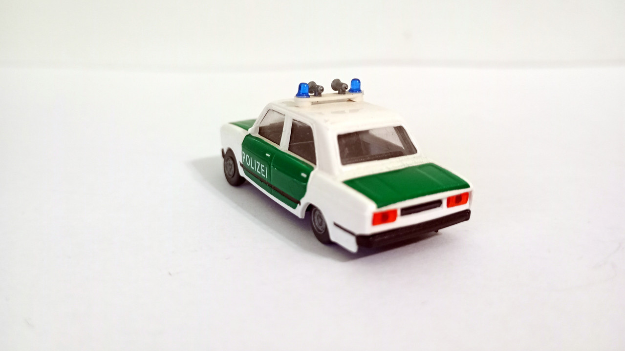 Mach (3196)