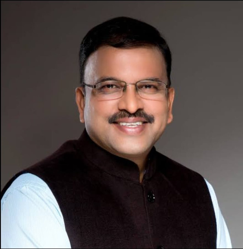 వైజాగ్ నుండి మరోసారి పోటీ చేయనున్నలక్ష్మీనారాయణ ? వైజాగ్ నుండి మరోసారి పోటీ చేయనున్నలక్ష్మీనారాయణ ?