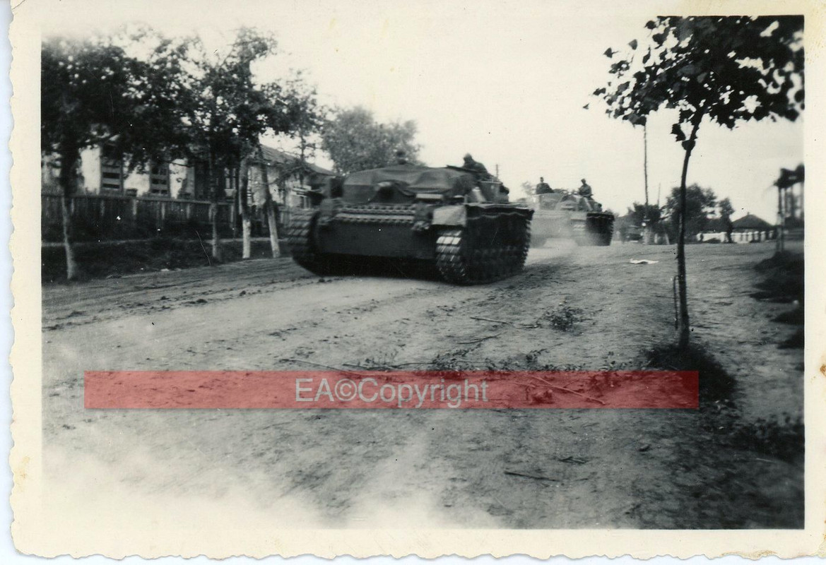 StuG Sturmgeschütz Tank Sturmartillerie Foto1