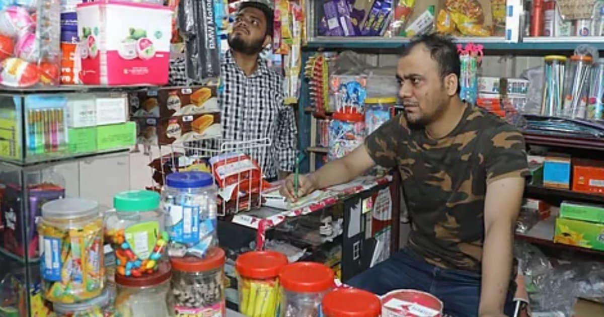 সাড়ে চার বছর পর জ্যেষ্ঠতাসহ দুদকের চাকরি ফিরে পাচ্ছেন সেই শরীফ
