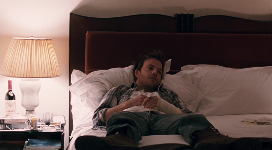 Somewhere 2010 BluRay [Hindi + English] 480p, 720p ESub Screenshot