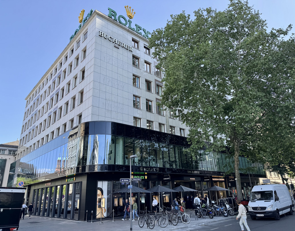 EA4A778E-926F-4DD5-9B7F-17D49D53B676_1_201_a