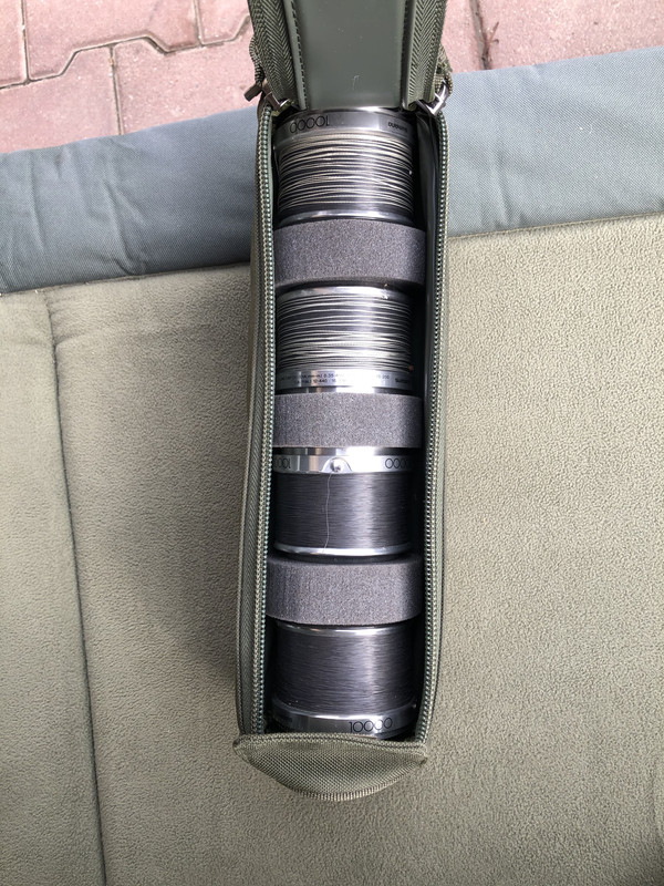 EF76A8F9-7975-48EC-85C4-1377D8C37628