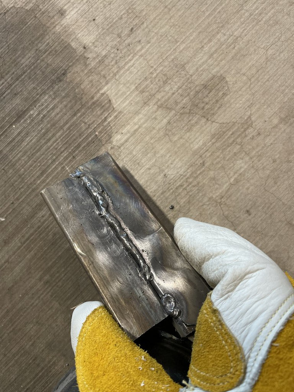 900A2BD2-CB5F-4555-B1D1-E32EF14E5E3A