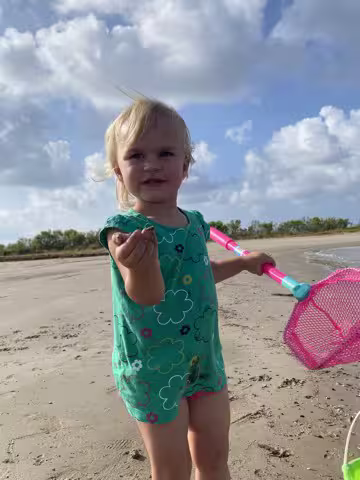 Beach-Livvy