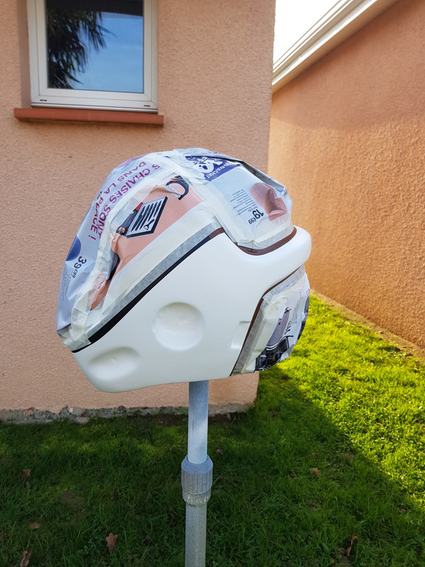 PEINTURE ET RENOVATION CASQUE  020