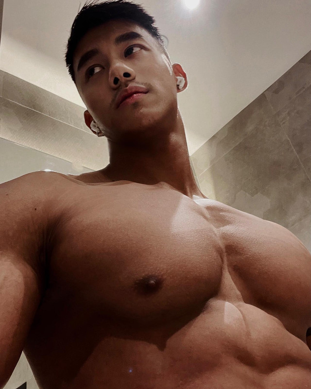 Photo by E  V  Λ  Ν on February 11, 2021.