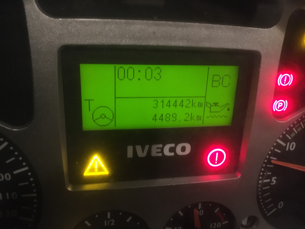 3A5562FA-16DF-442B-A350-ED700F655A30