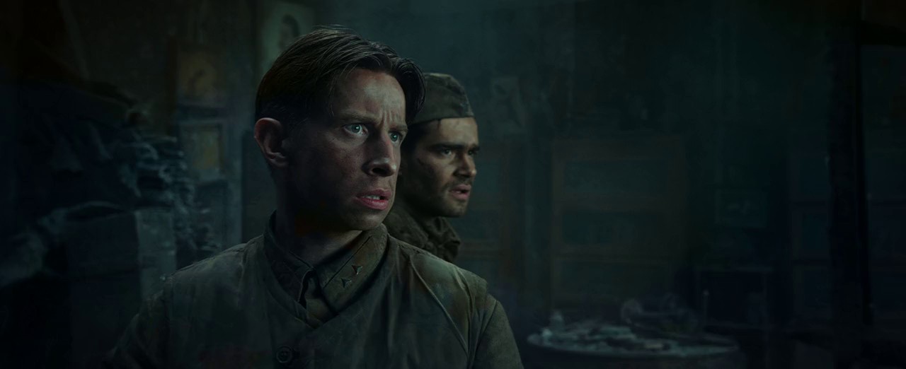Stalingrad-2013-Blu-Ray-Hindi-Tam-Eng-720p-8bit-x264-AVC-AAC-2-0-ESub-mkv-0006