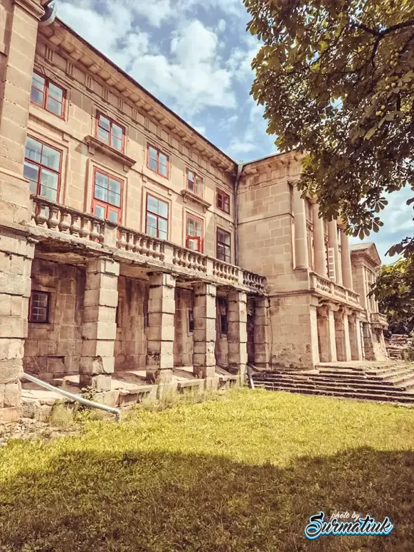 Палац Орловських 021