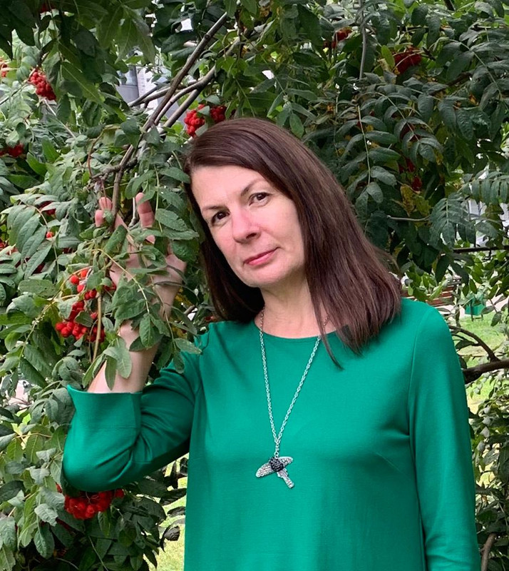 F02D2493-68C4-4C79-98EC-7C1211F67EC2