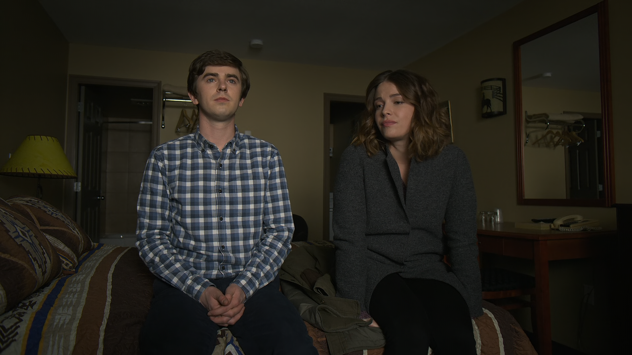 The.Good.Doctor.S03E10.Friends.and.Family.1080p.10bit.AMZN.WEB-DL.AAC5.1.HEVC-Vyndros.mkv_snapshot_1