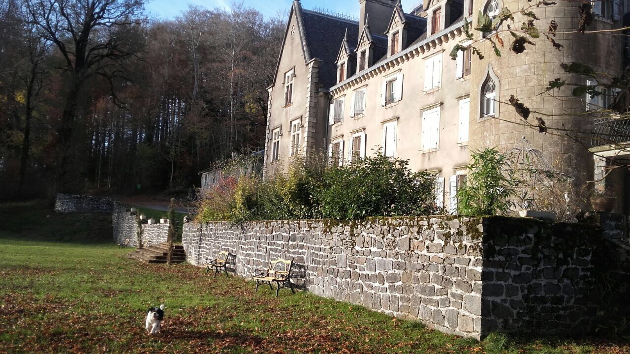 6405D43B-58CB-4C33-ADCC-3BB6973DC80C