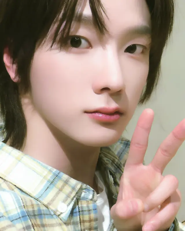 20250320_192729_copy_2044x2556