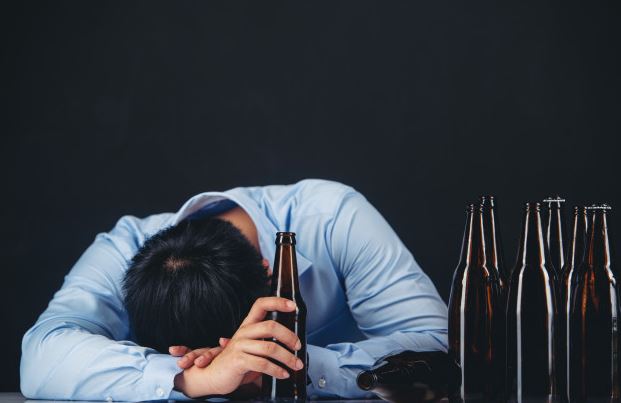 Supera la codependencia al adicto con terapia psicológica