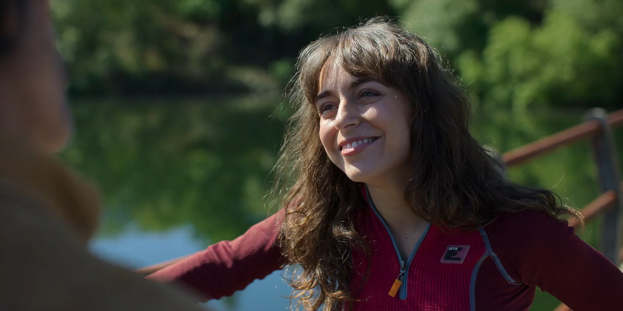 Old Dog, New Tricks (2025) Season 1 [Hindi + English] WebRip 480p 720p ESub - Complete Screenshot