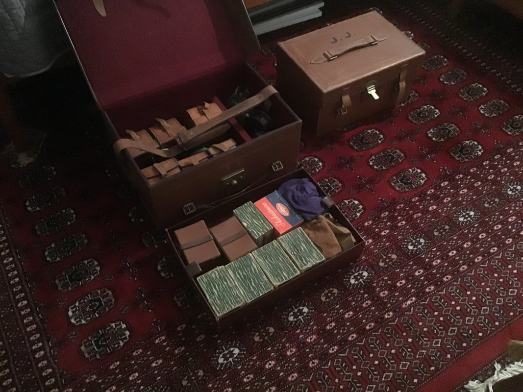 D0CCDCF9-F7A7-4C3F-8B8D-F52C329764D5