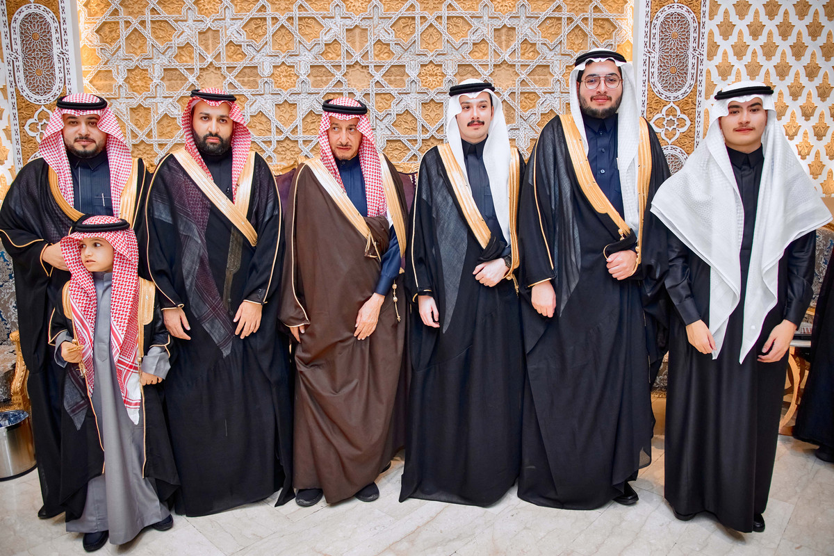 freelancers-C76-A4043