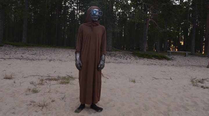 vlcsnap-2018-10-27-08h59m00s924