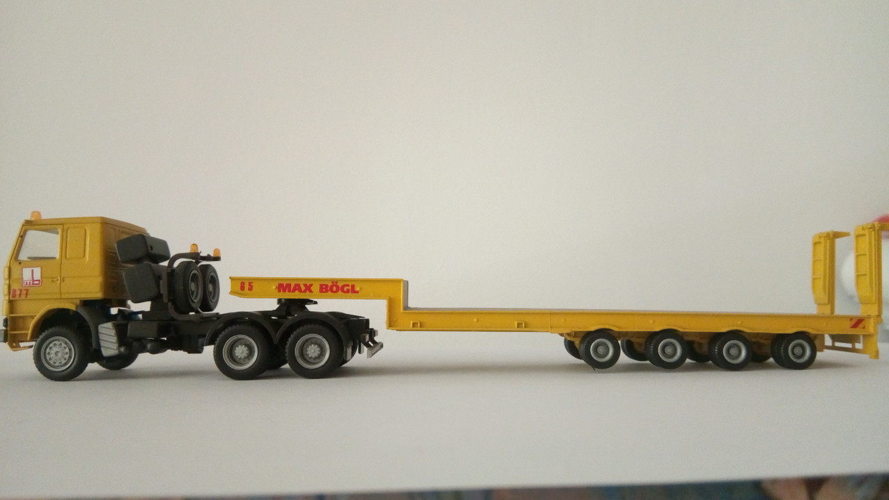 Macht (7675)
