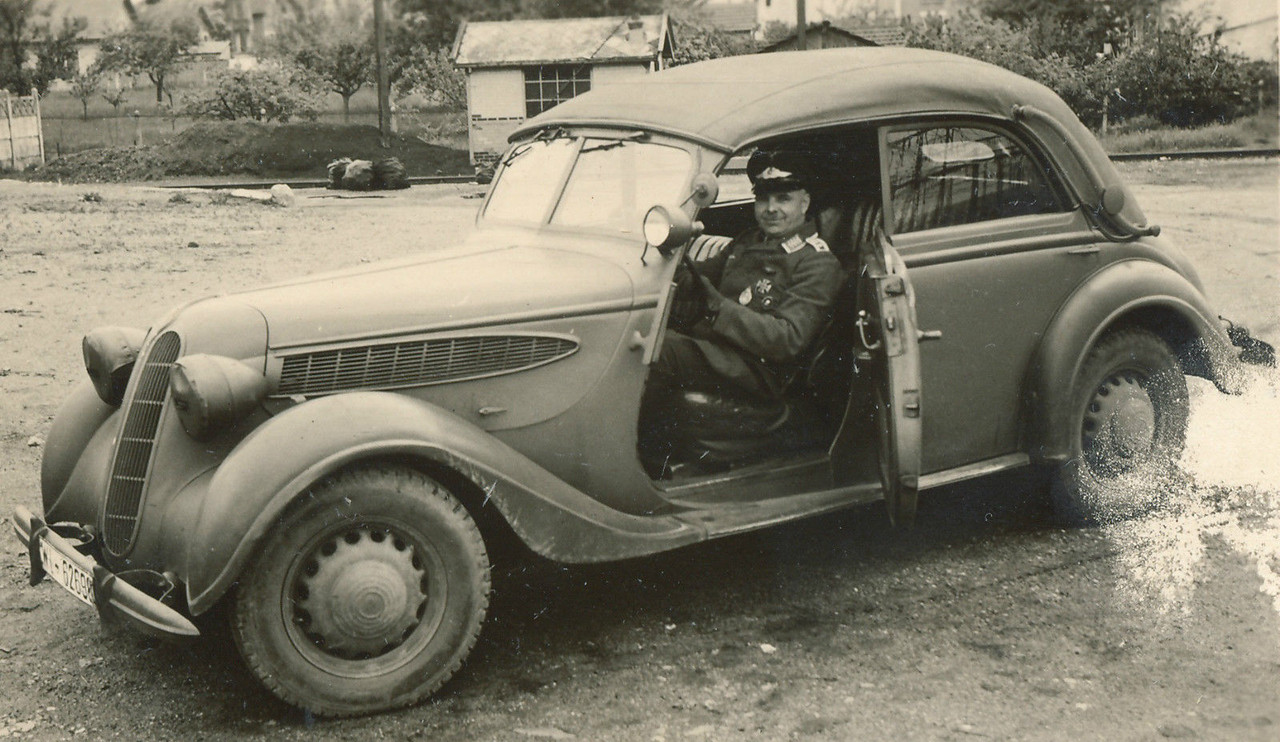 Foto 2.Wk Soldat LW Militärauto Auto BMW1