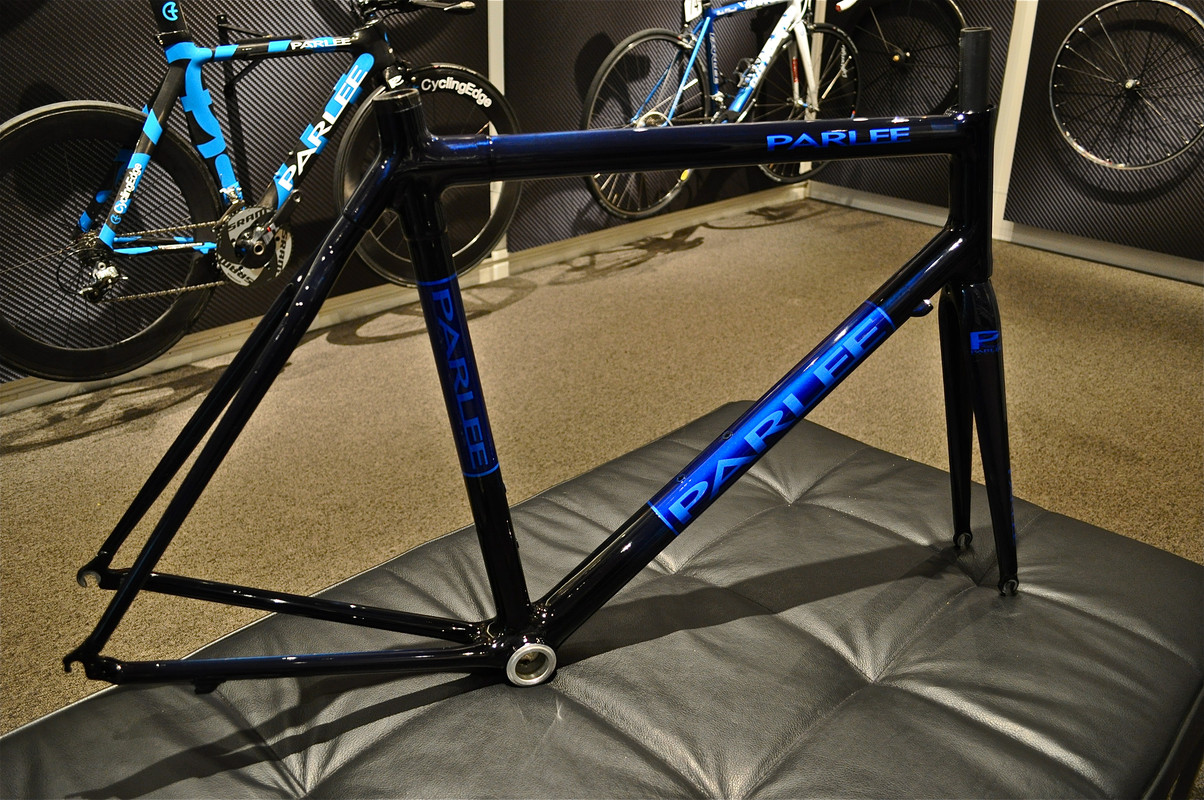 E16E9C37-77D3-4D6E-85DF-86D344493C06