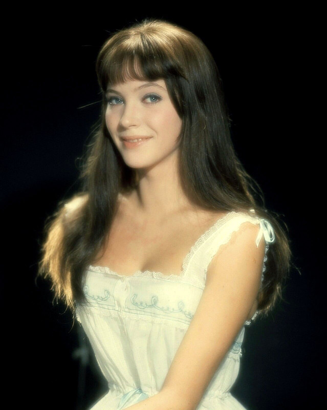 anna_karina_md77