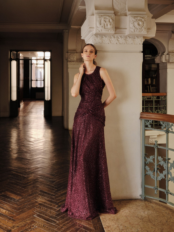 Antonio Riva Milano, The Velvet Night alla Milano Fashion Week Antonio Riva Milano The Velvet Night, look della collezione ispirata agli anni Venti