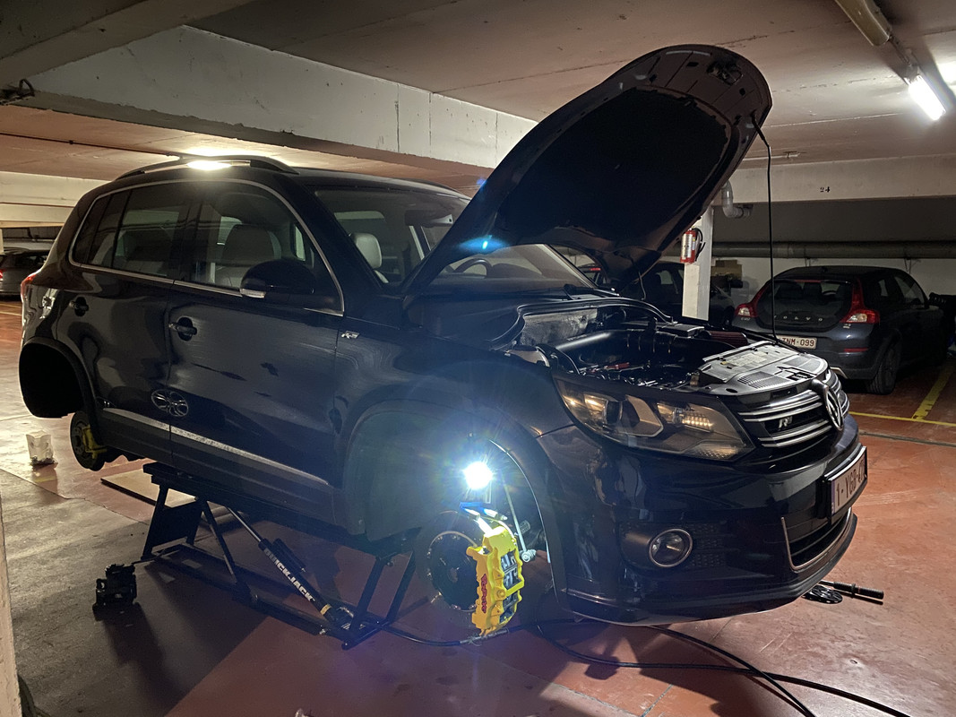 F178644A-1A59-4FA3-AAB1-F54494D133F4