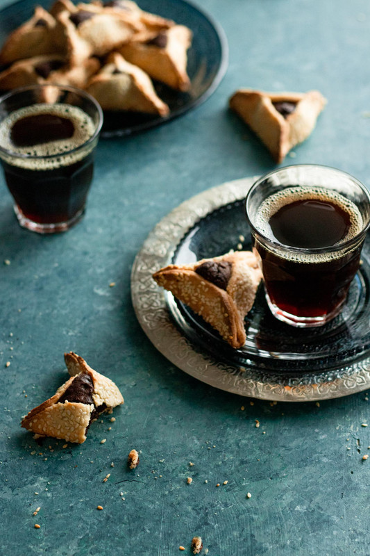 Tahini and chocolate hamantashen 