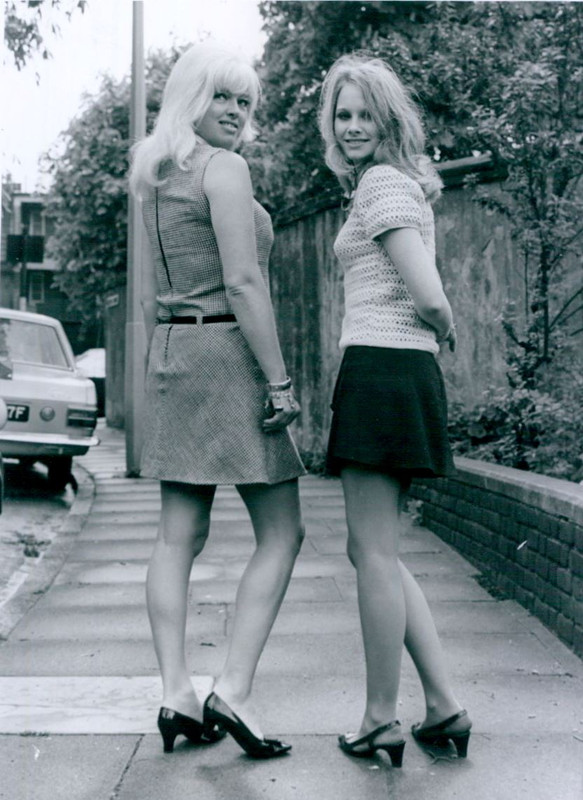 Diana_Dors_b71