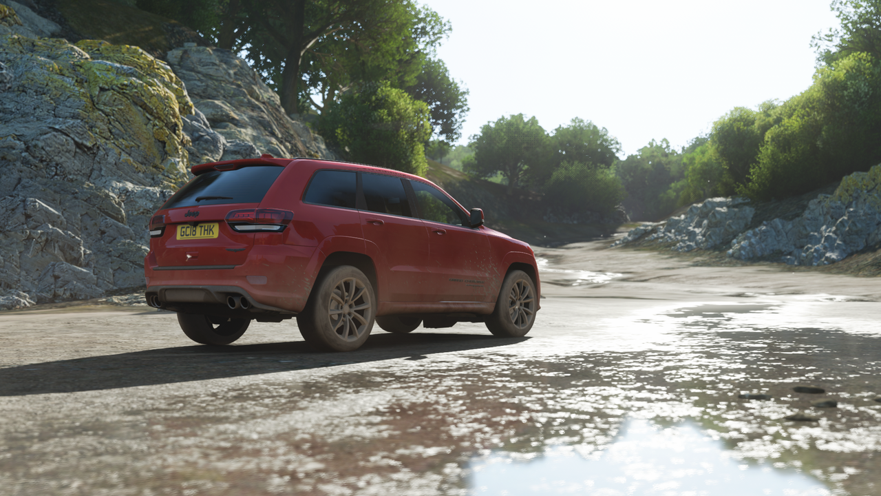 FH4-Jeep-Grand-Cherokee-Trackhawk-1.png