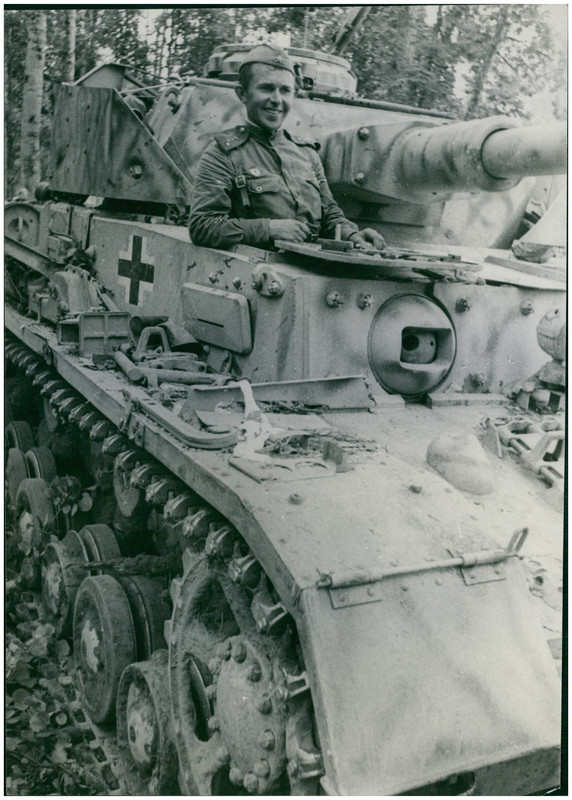 Krupp с лампой по центру